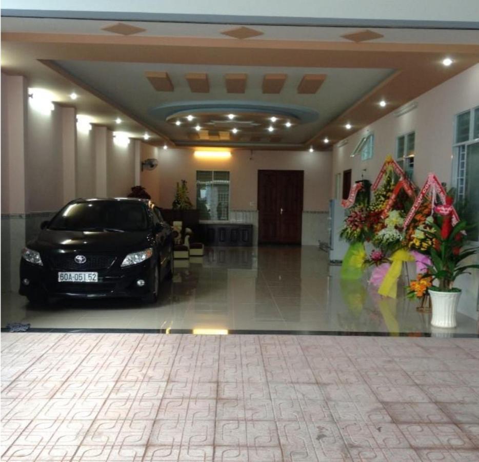 Hoang Tri 89 Hotel Bien Hoa Exterior photo